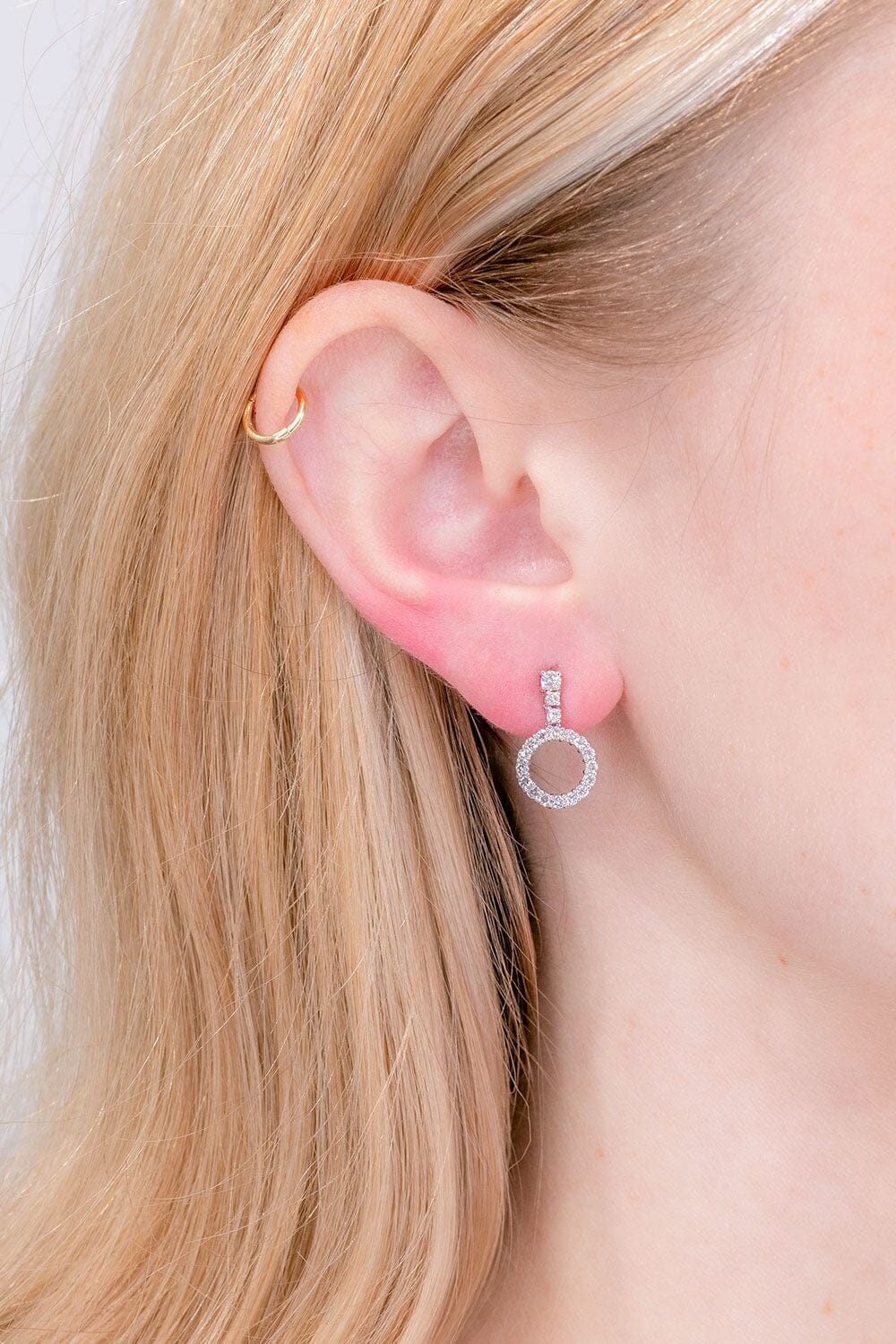 0.75TCW Round Moissanite Circle Earrings - farrellouise