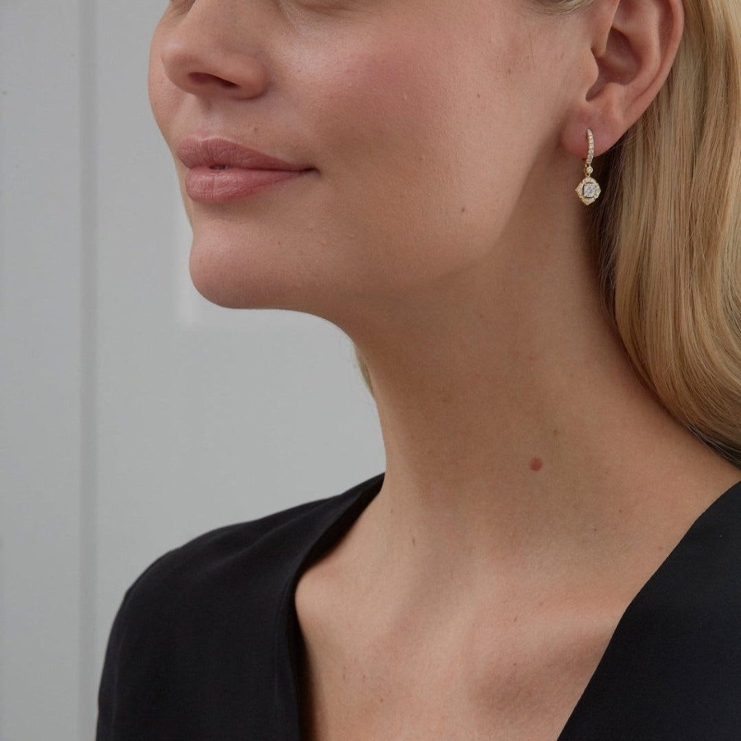 0.58 TCW Round Moissanite Diamond Drop Huggie Earrings - farrellouise