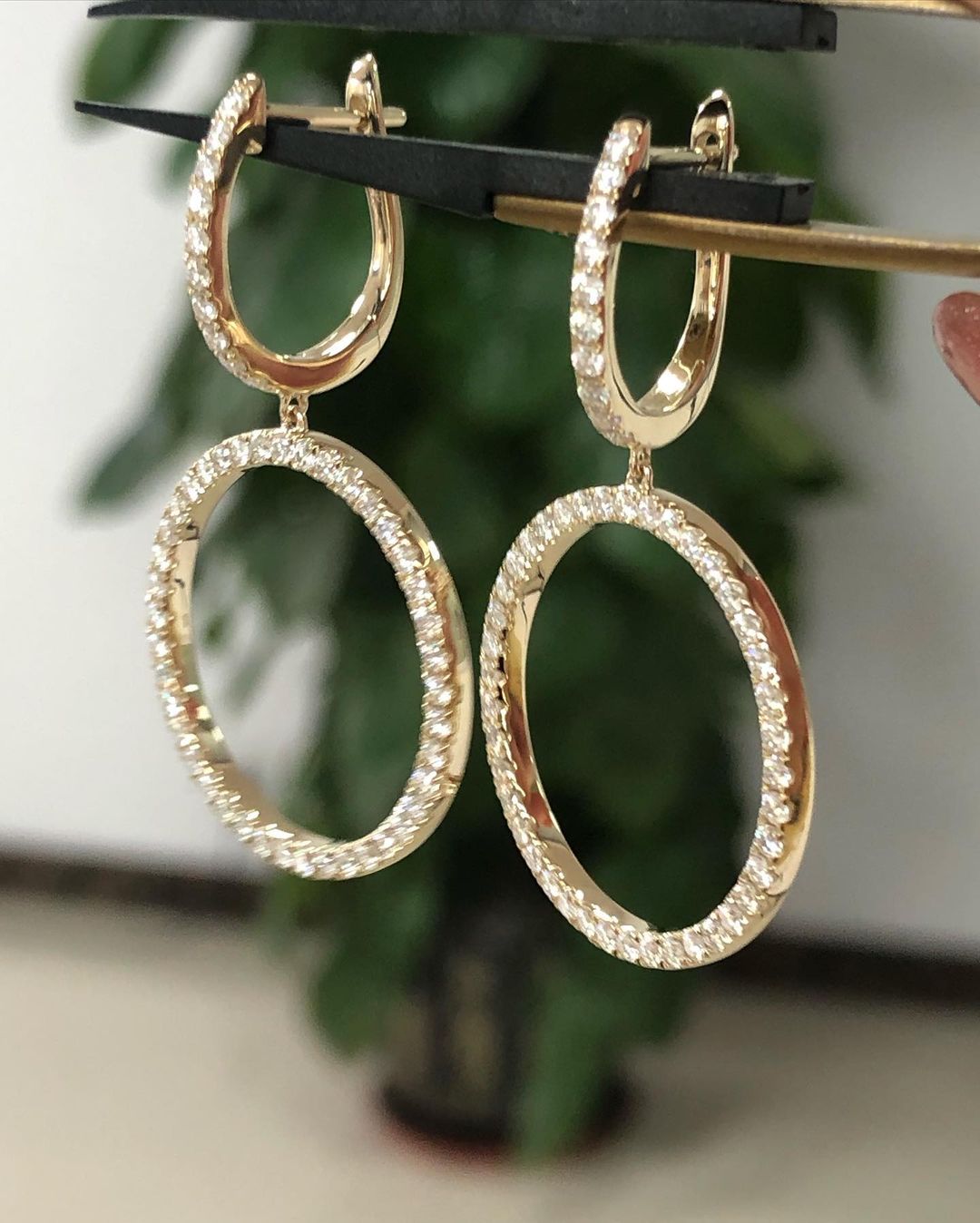0.66 TCW Round Cut Moissanite Hoop Earrings - farrellouise