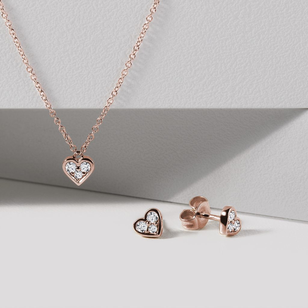 0.60 TCW Round Moissanite Diamond Heart Shaped Pendent Necklace - farrellouise