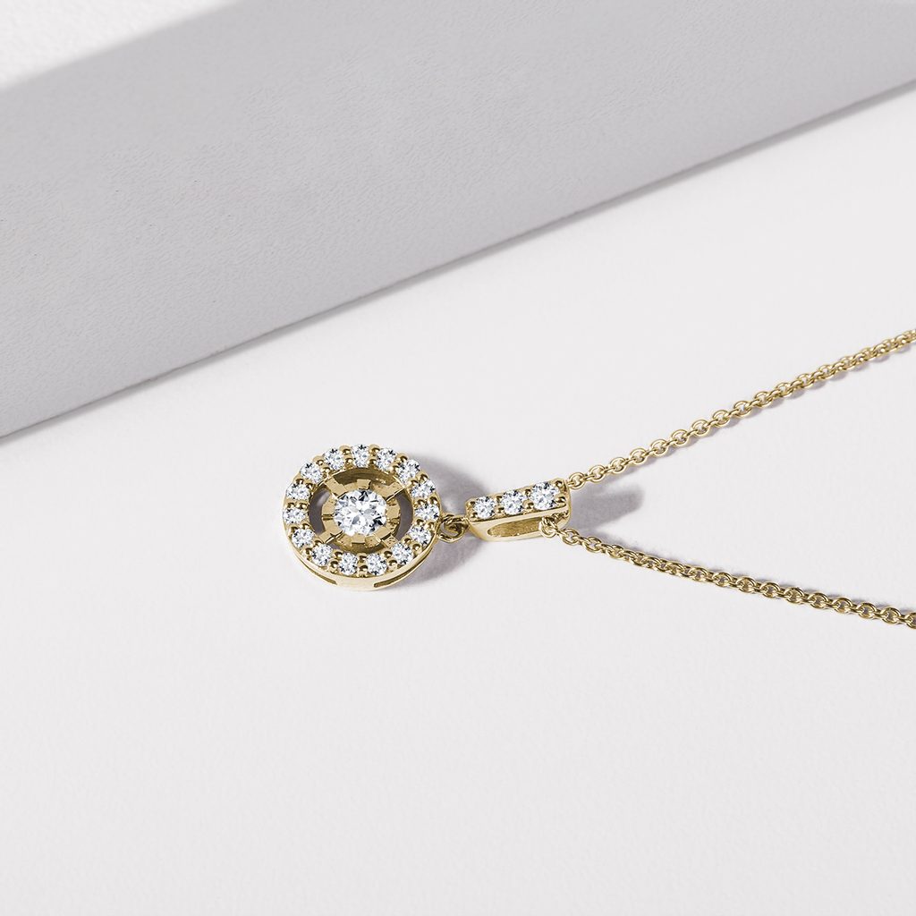 0.34 TCW Round Moissanite Diamond Halo Pendent Necklace - farrellouise