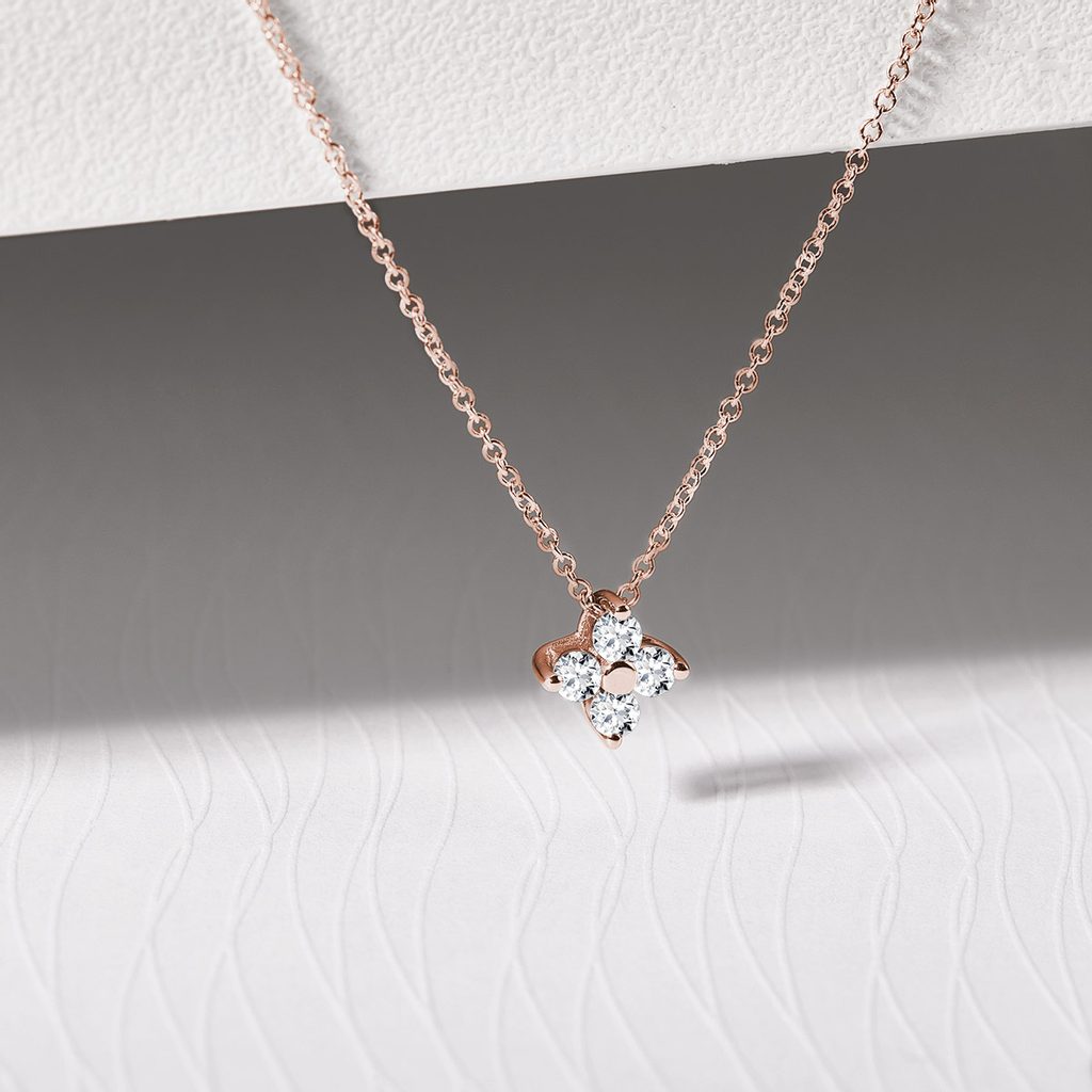0.26 TCW Round Moissanite Diamond Leaf clover Pendent Necklace - farrellouise