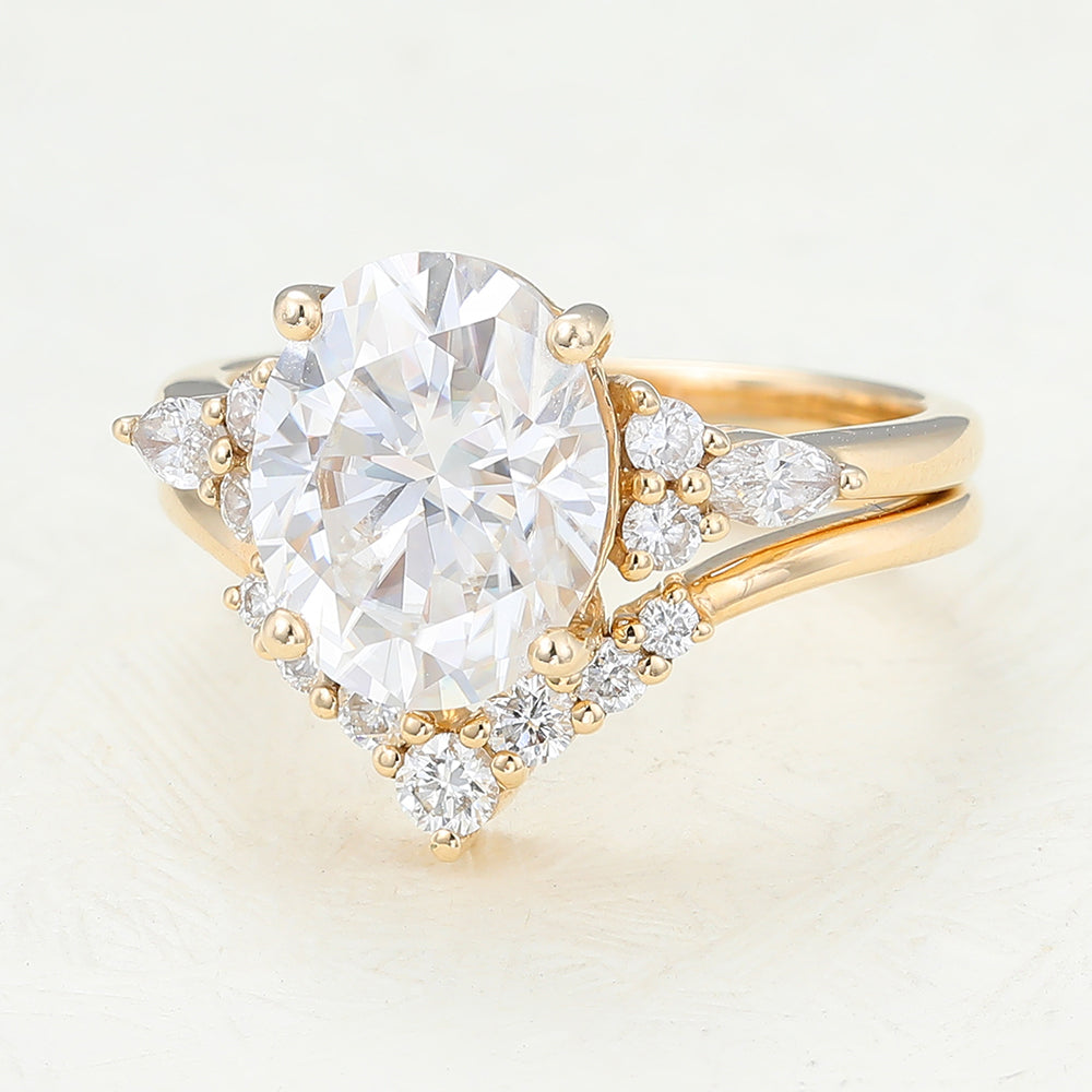 3.0 CT Oval Moissanite Cluster Bridal Ring Set - farrellouise
