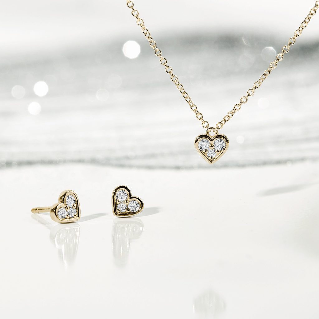 0.60 TCW Round Moissanite Diamond Heart Shaped Pendent Necklace - farrellouise