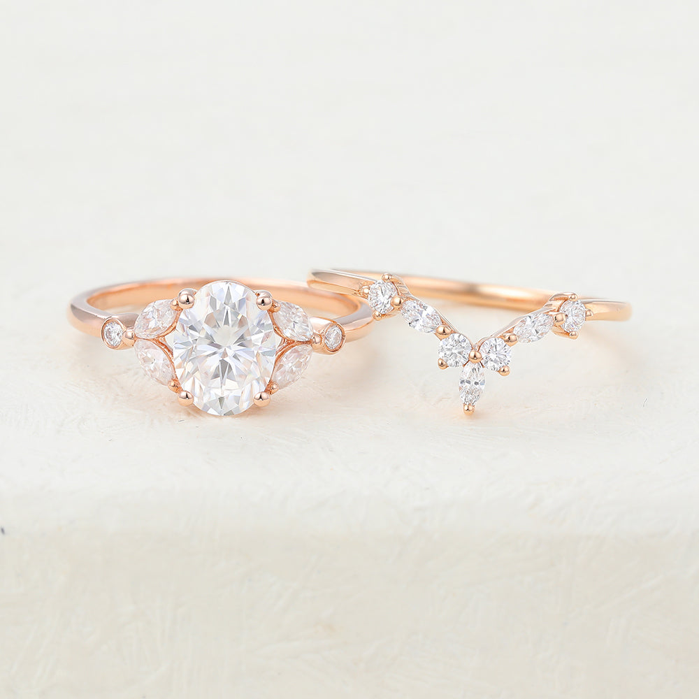 1.33 CT Oval Moissanite Cluster Bridal Ring Set - farrellouise