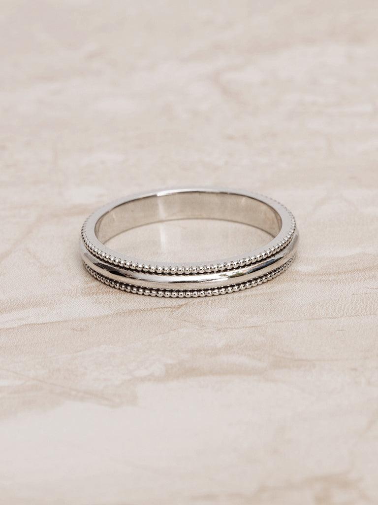 Milgrain Classic Men's Wedding Band - farrellouise
