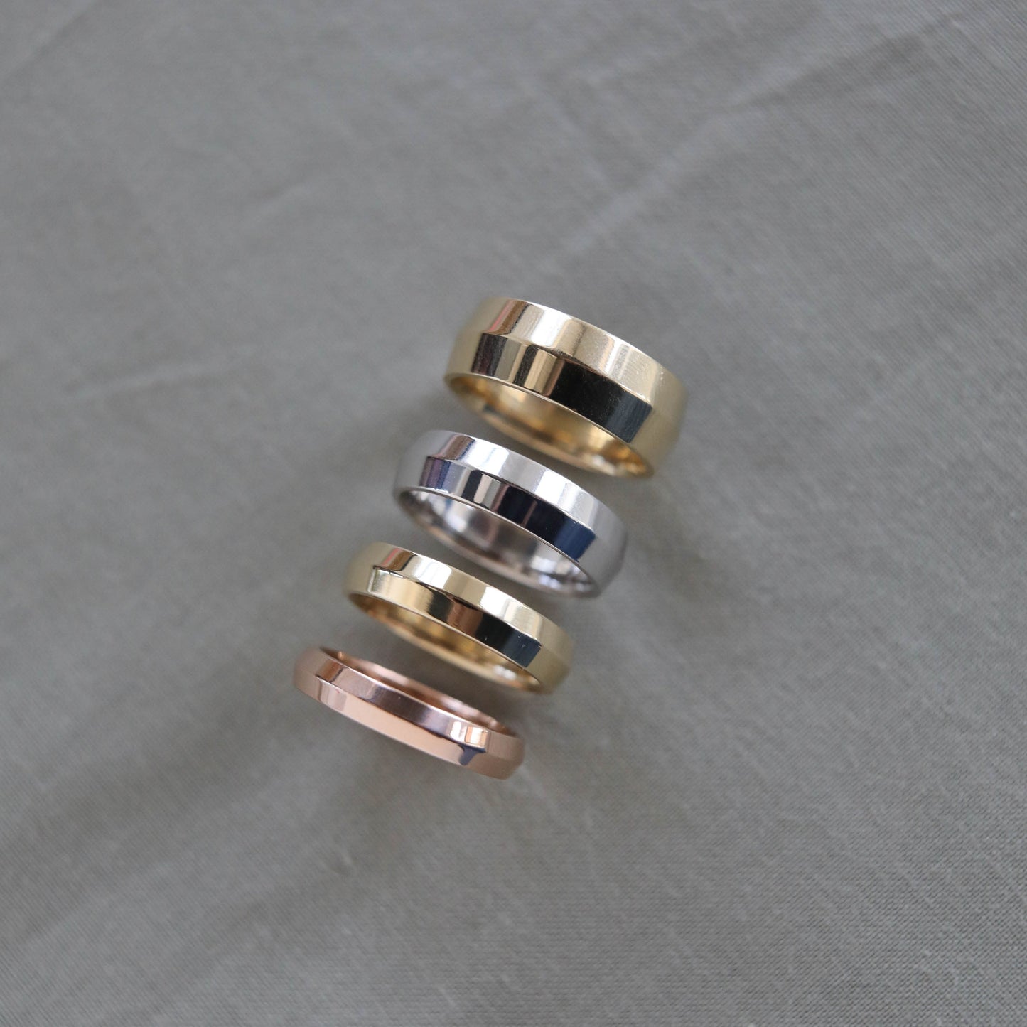 Polished Finish Yellow Gold Regular Men's Wedding Band - farrellouise