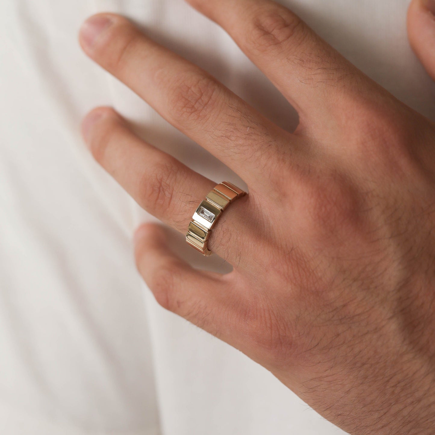 Polished Finish Stone Setting Men's Classic Wedding Band - farrellouise