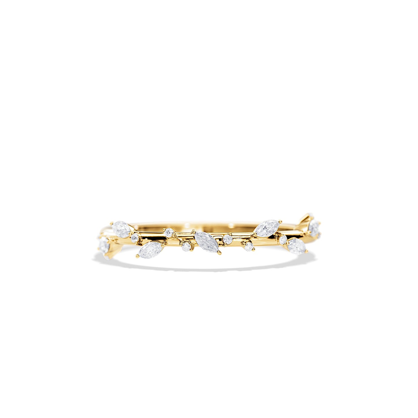 0.25 TCW Round Leaf Style Wedding Band