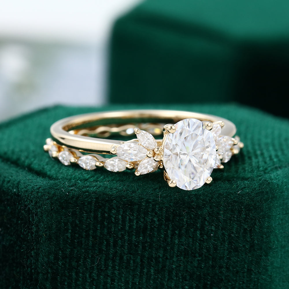 1.33 CT Oval Moissanite Cluster Bridal Ring Set - farrellouise