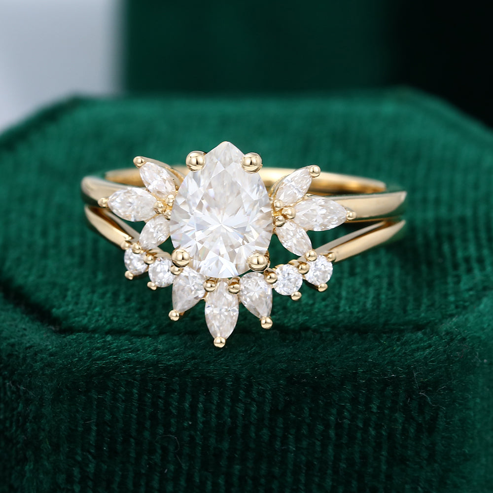 1.0 CT Pear Moissanite Cluster Bridal Ring Set - farrellouise