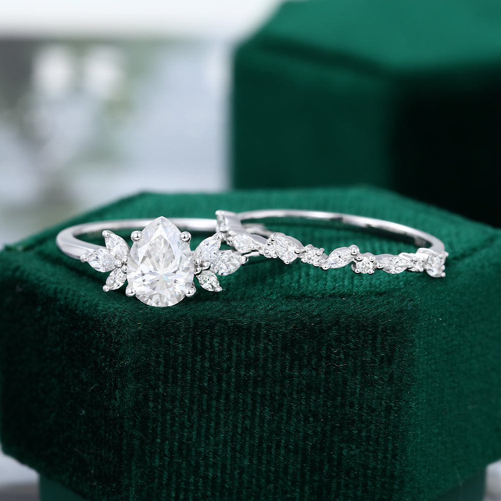 1.0 CT Pear Moissanite Cluster Bridal Ring Set - farrellouise