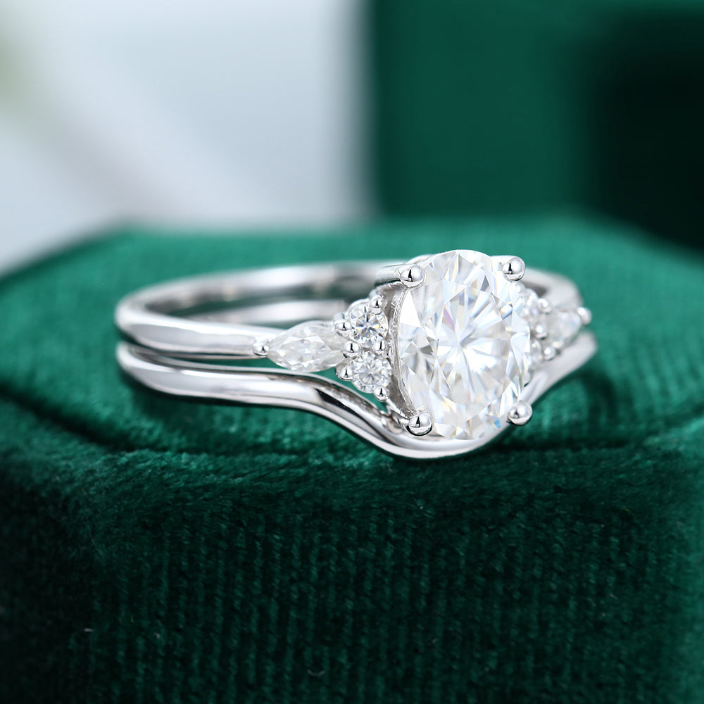1.33 CT Oval Moissanite Cluster Bridal Ring Set - farrellouise
