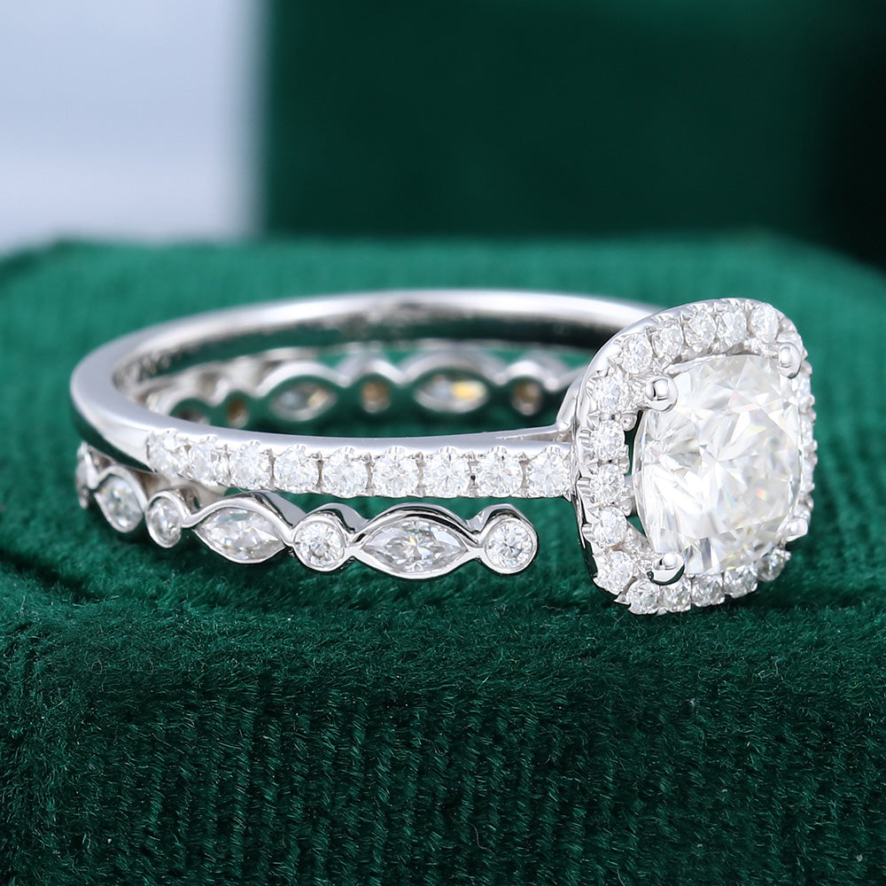 0.96 CT Cushion Moissanite Halo Bridal Ring Set - farrellouise