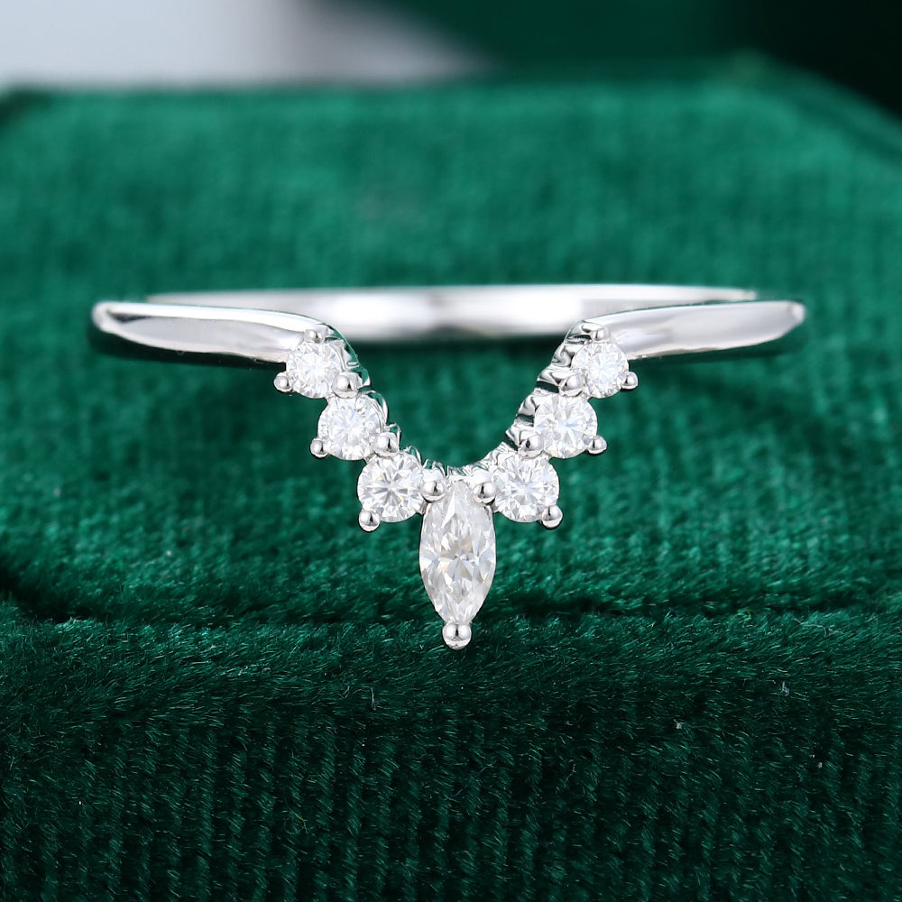 0.20 CT Round & Marquise Moissanite V-Shaped Wedding Band - farrellouise
