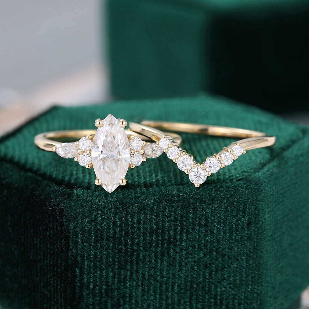 0.90 CT Marquise Moissanite Cluster Bridal Ring Set - farrellouise