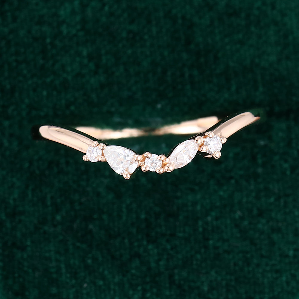 0.30 CT Round, Pear & Marquise Moissanite Curved Wedding Band - farrellouise
