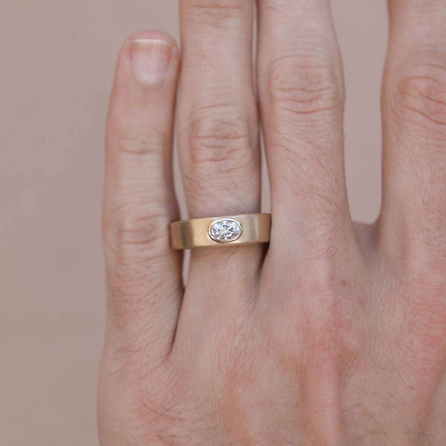 Classic Single Stone Satin-Finish Men's Band - farrellouise