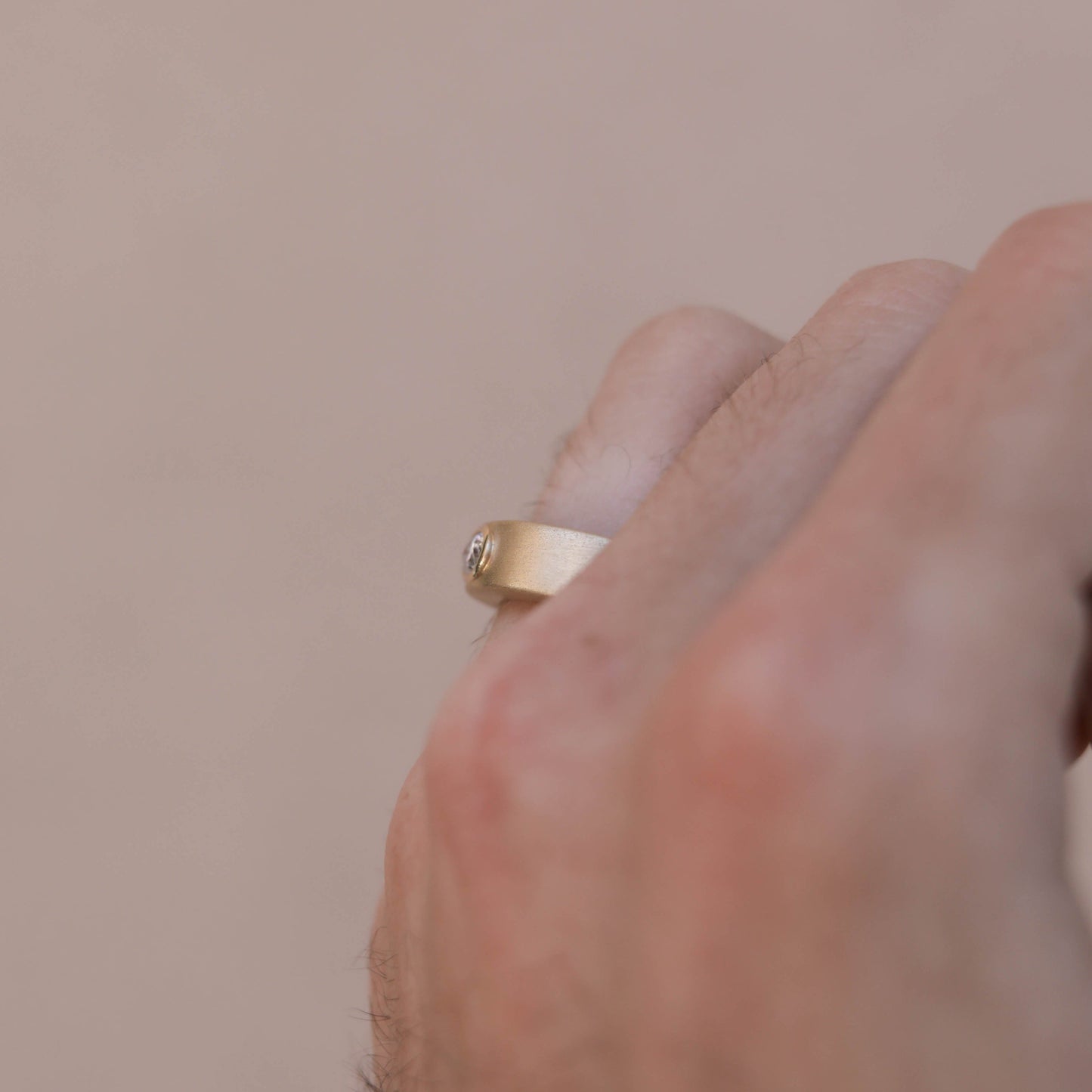Classic Single Stone Satin-Finish Men's Band - farrellouise