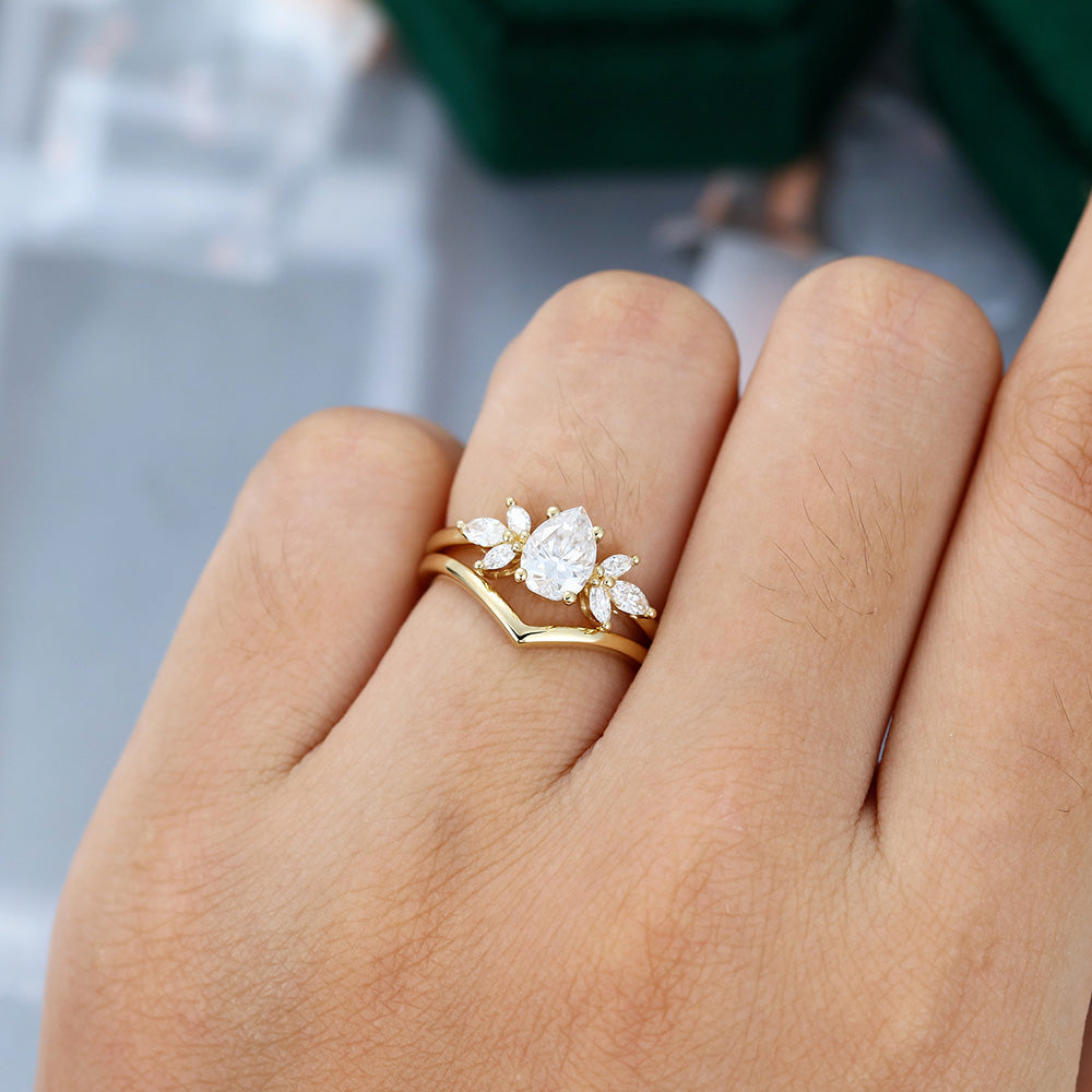 0.69 CT Pear Moissanite Cluster Bridal Ring Set - farrellouise