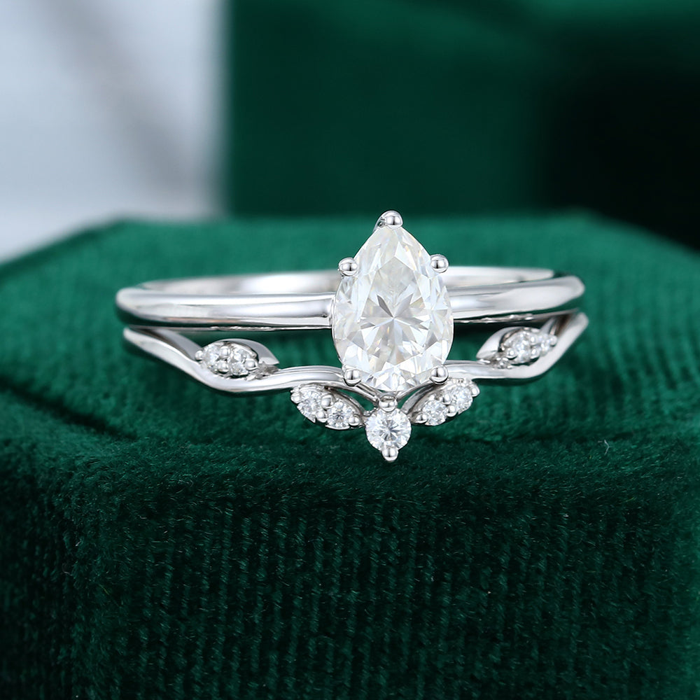 0.69 CT Pear Moissanite Solitaire Bridal Ring Set - farrellouise