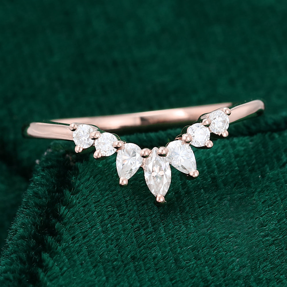0.27 Round, Pear & Marquise Moissanite Curved Wedding Band - farrellouise