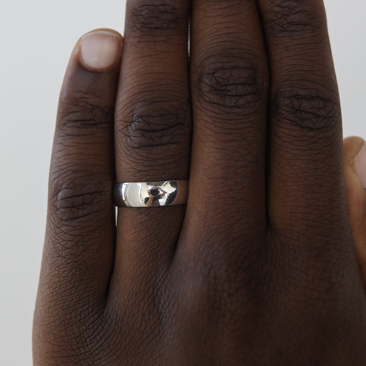 Polished Finish Classic Men's Wedding Band - farrellouise