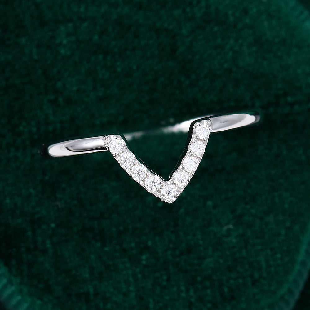 0.09 CT Round Moissanite V-Shaped Wedding Band - farrellouise