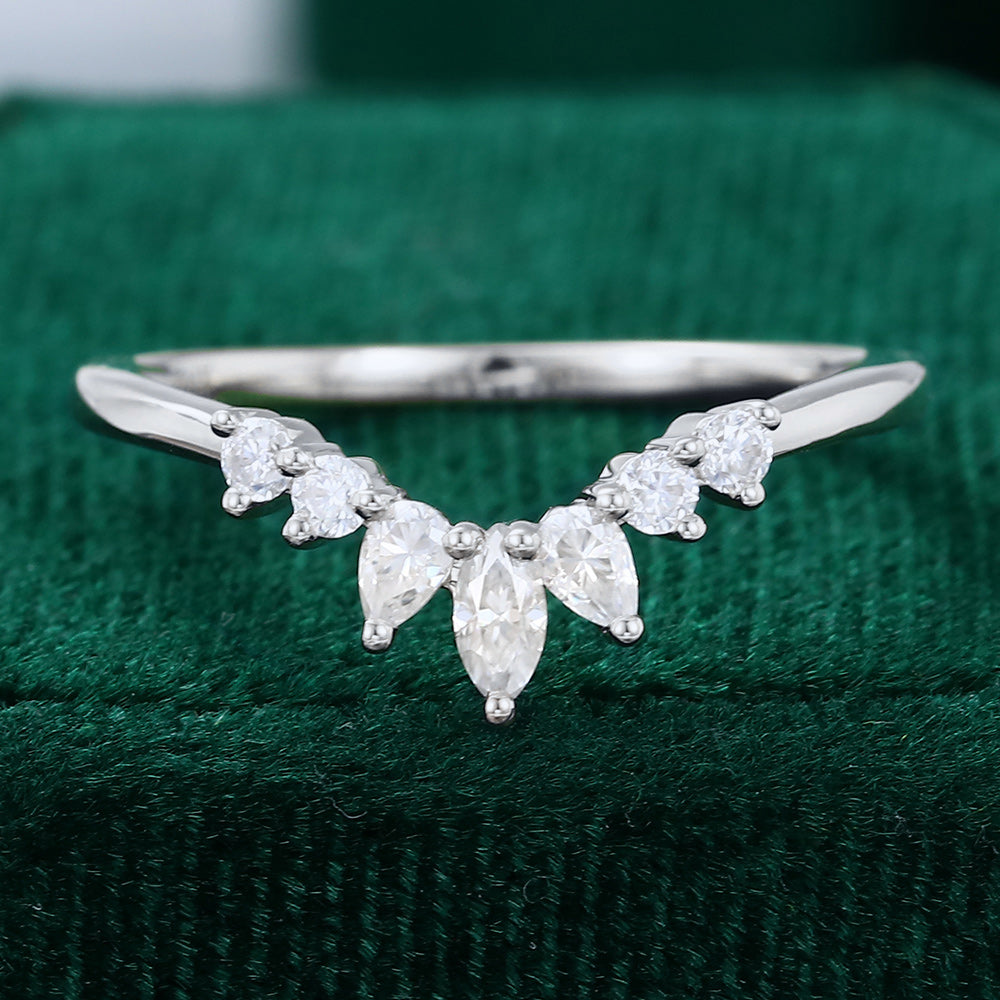 0.27 Round, Pear & Marquise Moissanite Curved Wedding Band - farrellouise