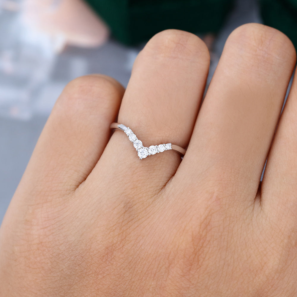 0.20 Round Moissanite Curved Wedding Band - farrellouise