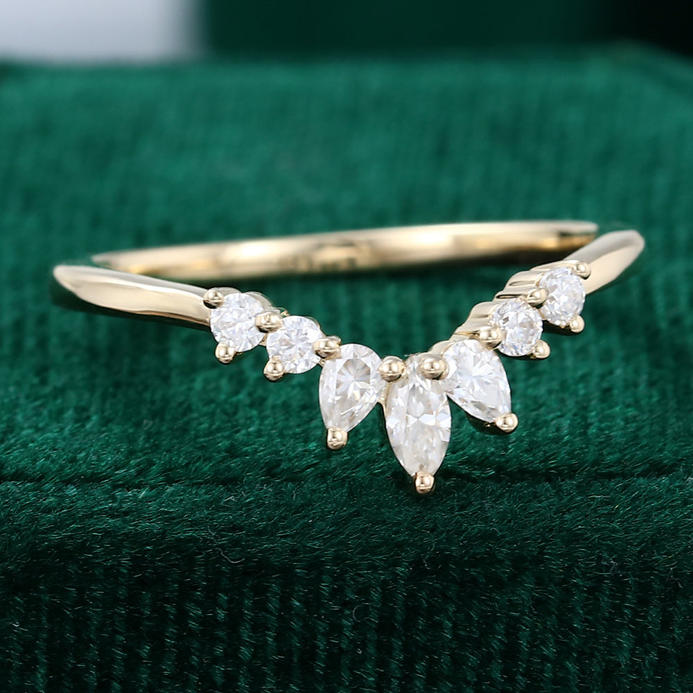 0.27 Round, Pear & Marquise Moissanite Curved Wedding Band - farrellouise