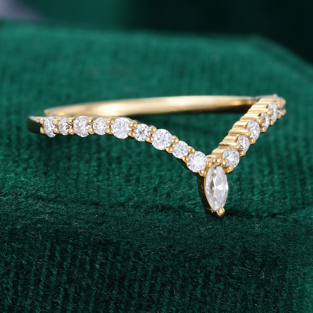 0.20 CT Round & Marquise Moissanite Curved Wedding Band - farrellouise