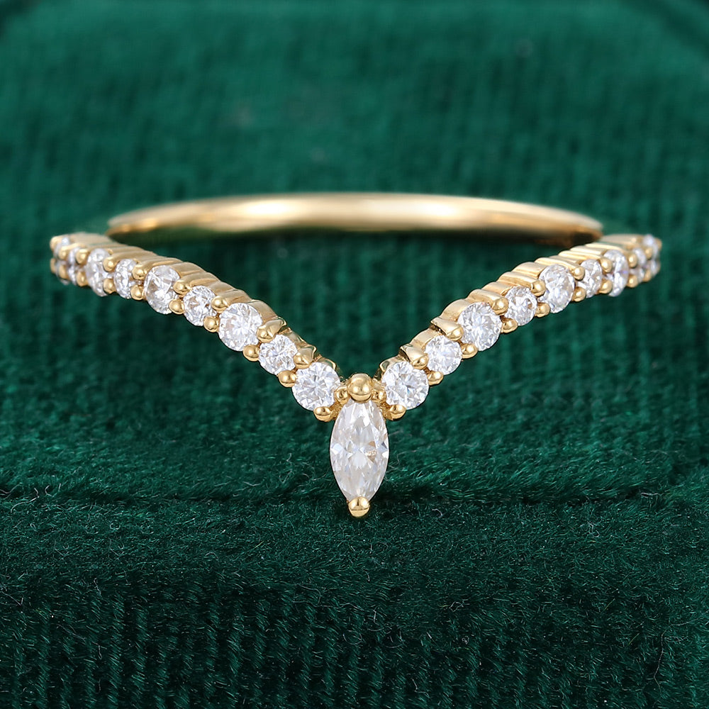 0.20 CT Round & Marquise Moissanite Curved Wedding Band - farrellouise