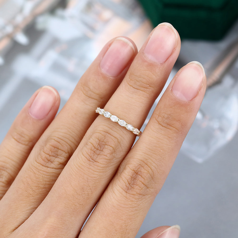 0.80 CT Oval Moissanite Shared Prong Setting Wedding Band - farrellouise