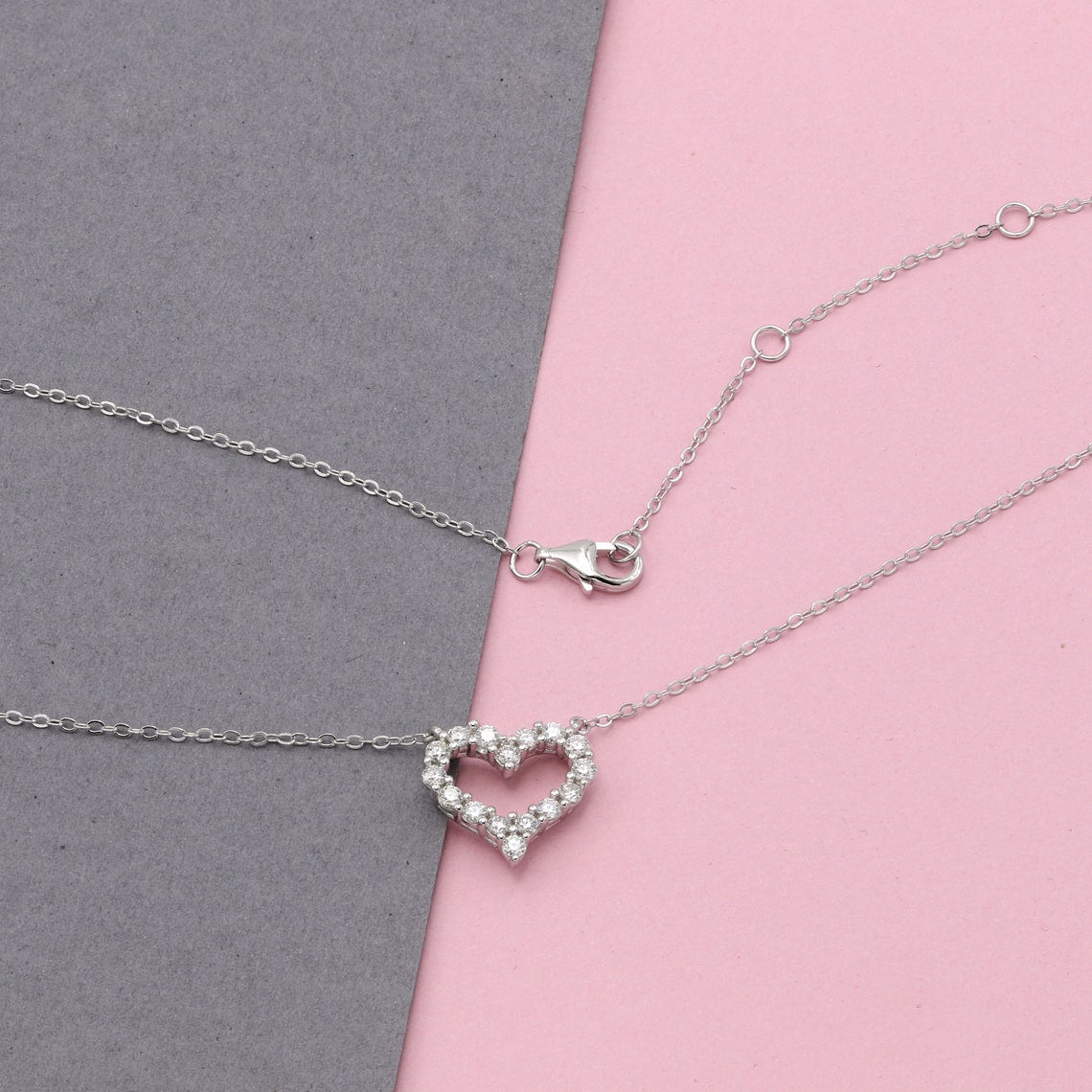 0.60 TCW Round Moissanite Diamond Heart Shaped Necklace - farrellouise