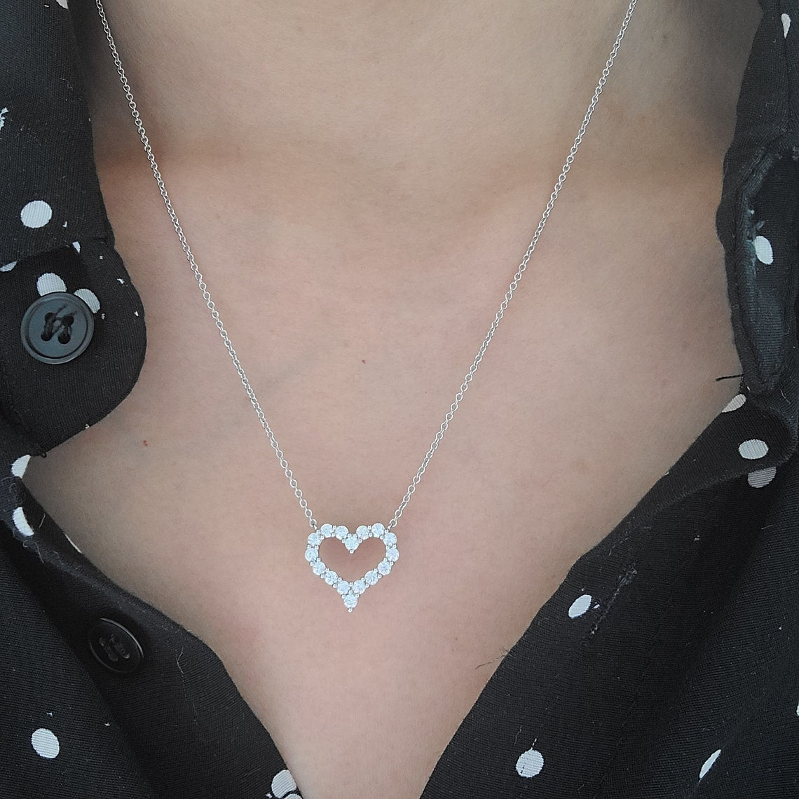 0.60 TCW Round Moissanite Diamond Heart Shaped Necklace - farrellouise