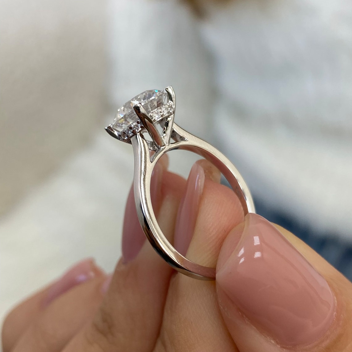 2.0 CT Round Moissanite Solitaire Engagement Ring - farrellouise