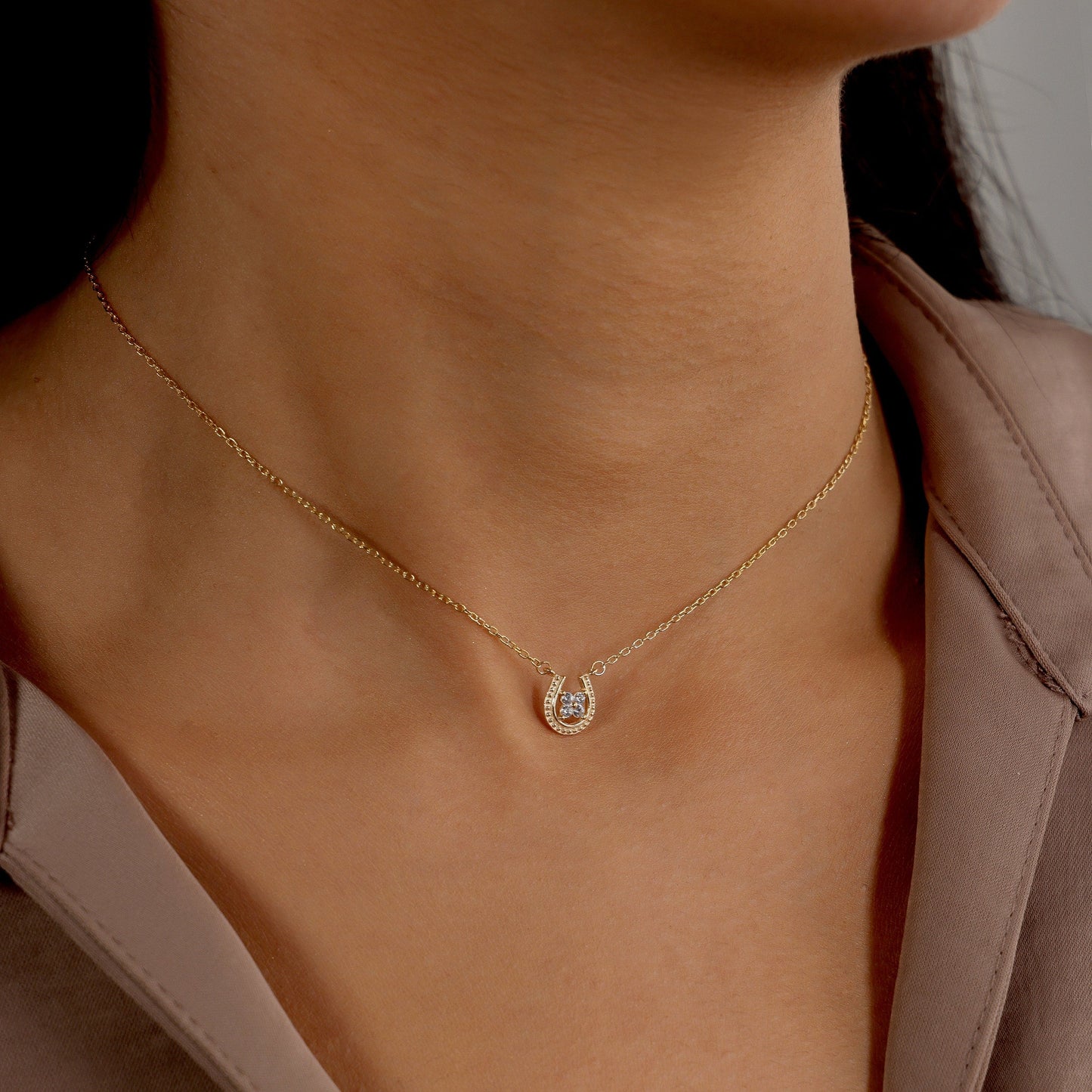 0.10 TCW Round Moissanite Tiny Horseshoe Necklace - farrellouise