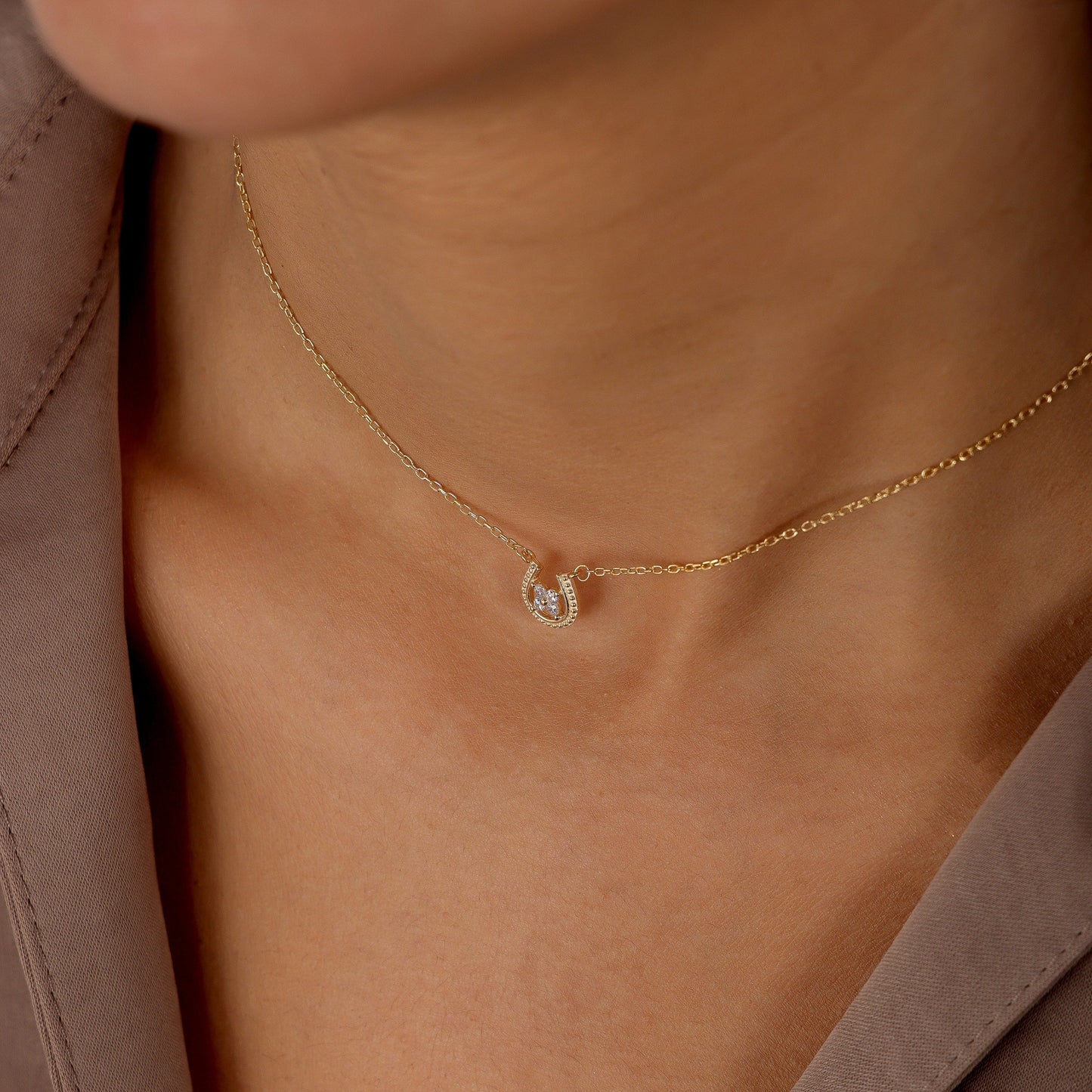 0.10 TCW Round Moissanite Tiny Horseshoe Necklace - farrellouise