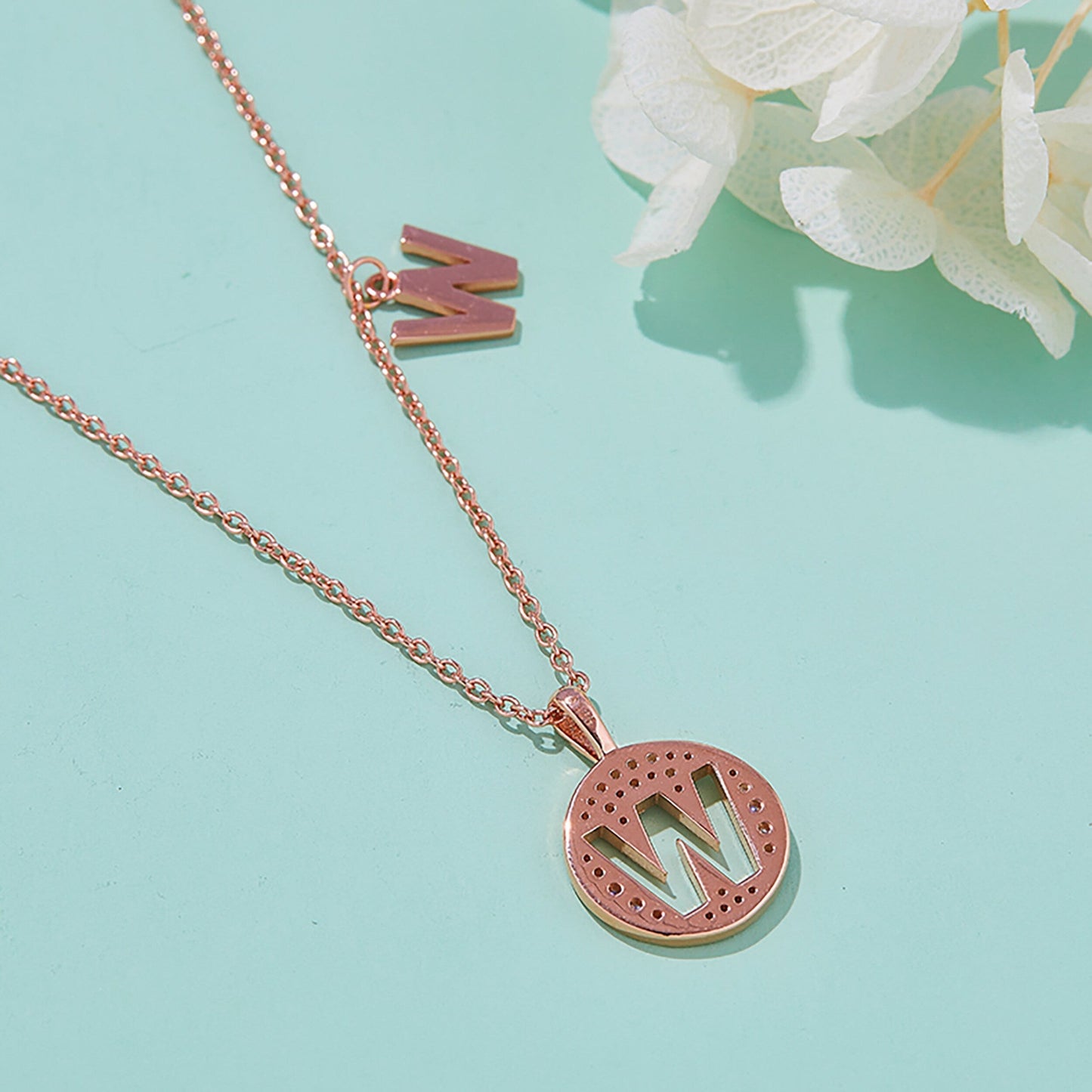 Customized "W" Letter Moissanite Diamond Necklace - farrellouise