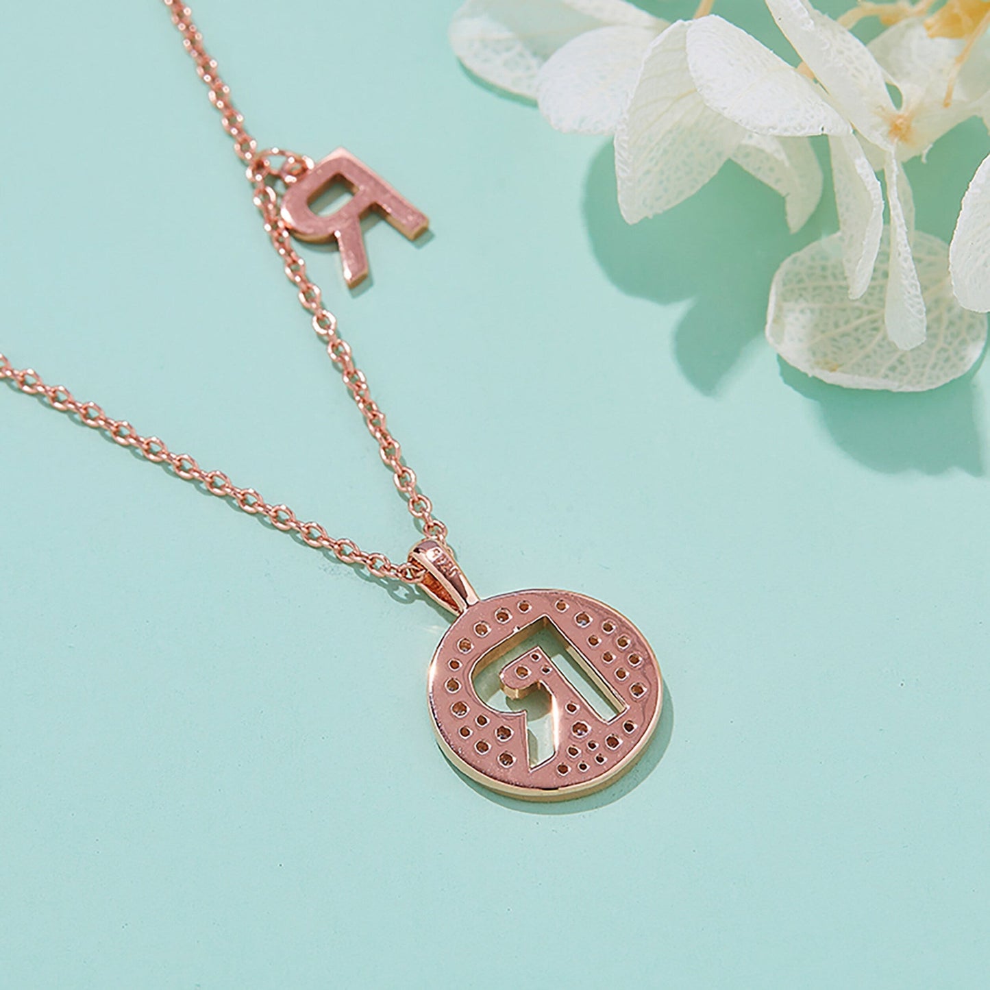 Customized "R" Letter Moissanite Diamond Necklace - farrellouise