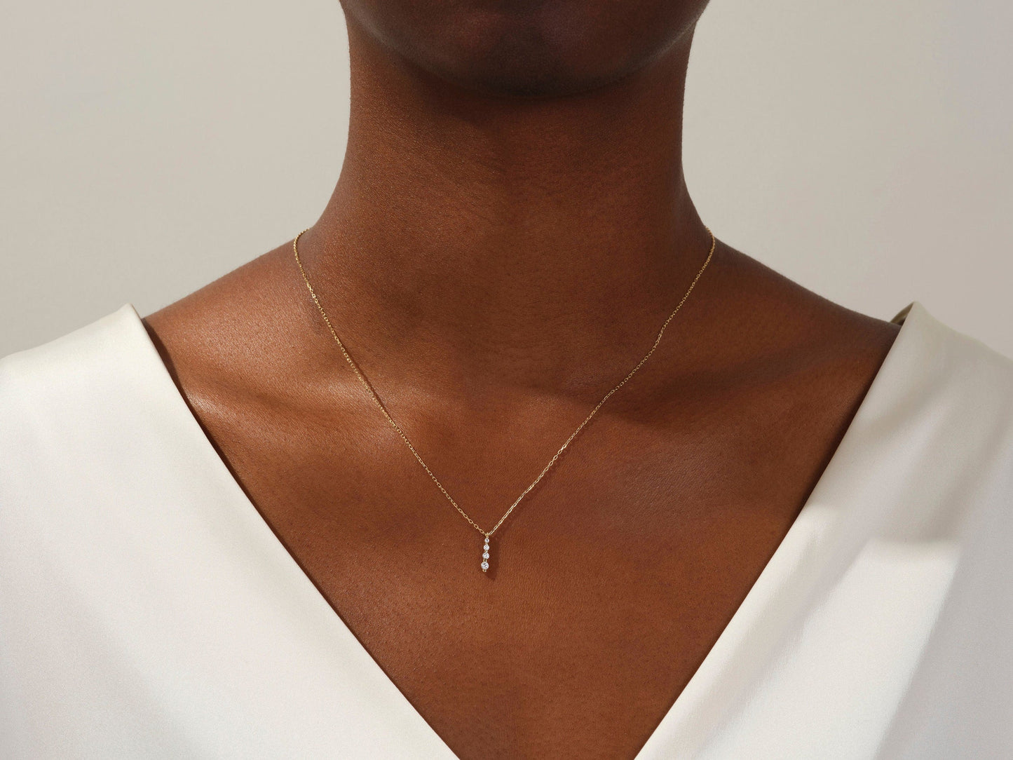 0.11 TCW Round Moissanite Diamond Drop Pendant Necklace - farrellouise