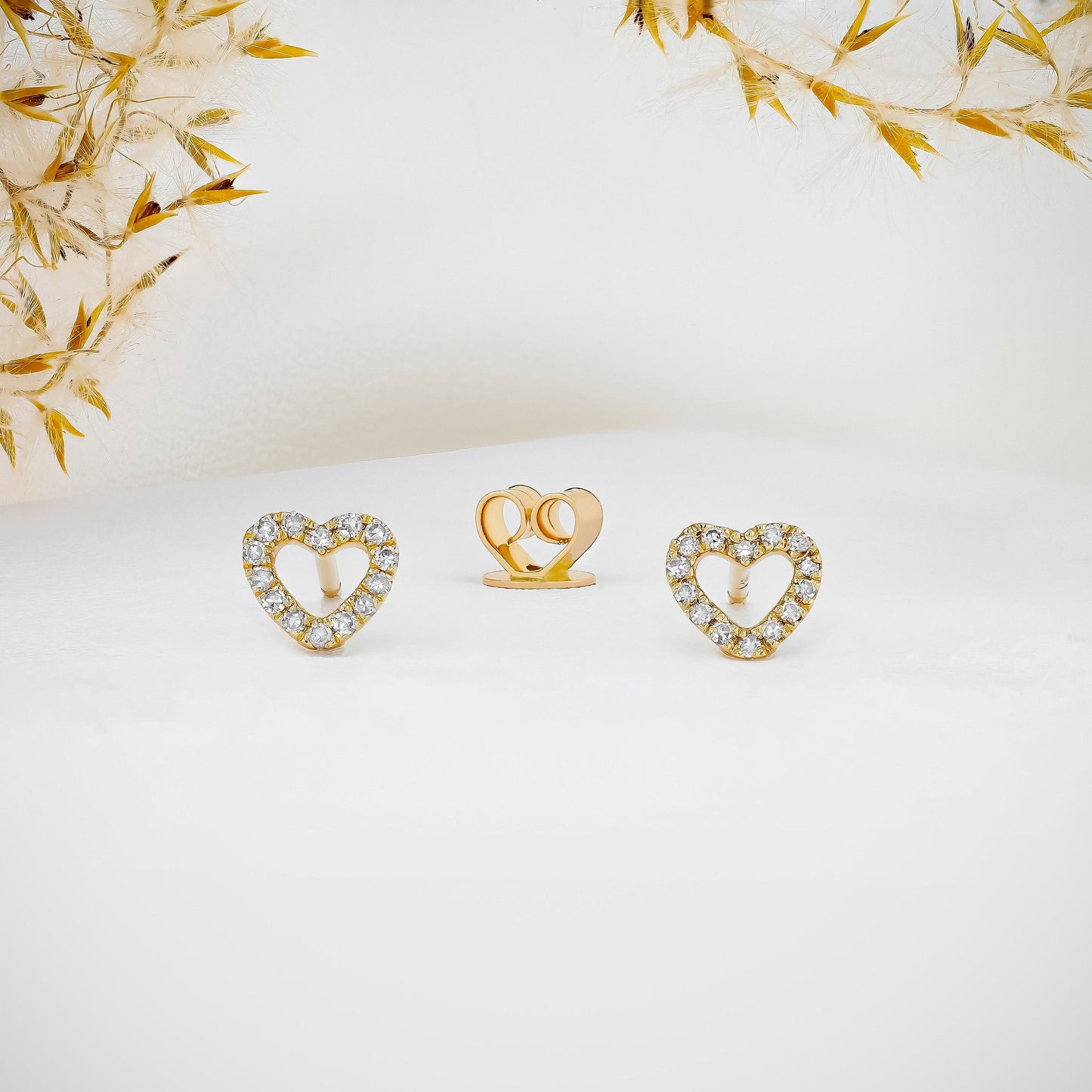 0.80 TCW Round Moissanite Diamond Stud Earrings - farrellouise