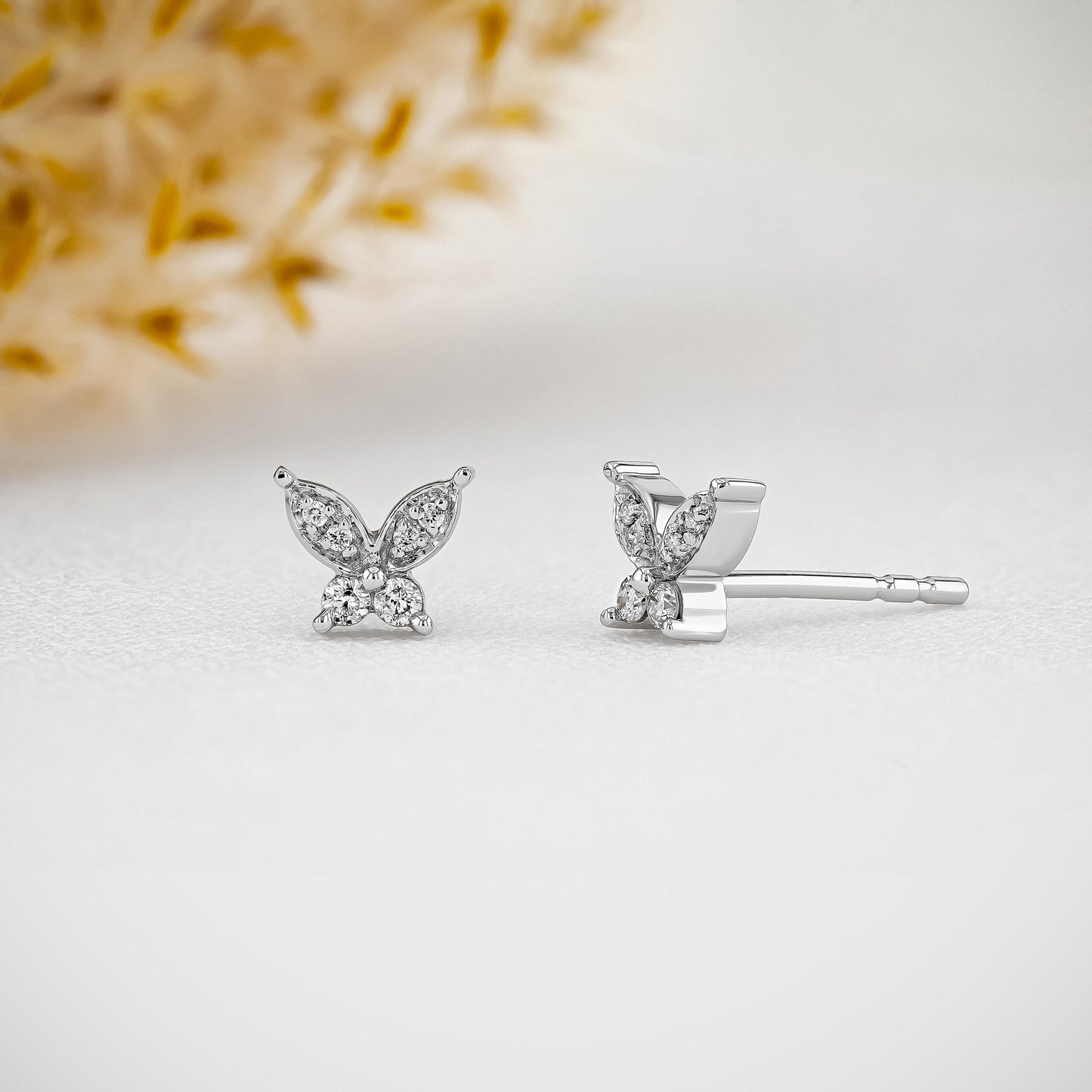 0.80 TCW Round Moissanite Diamond Stud Earrings - farrellouise