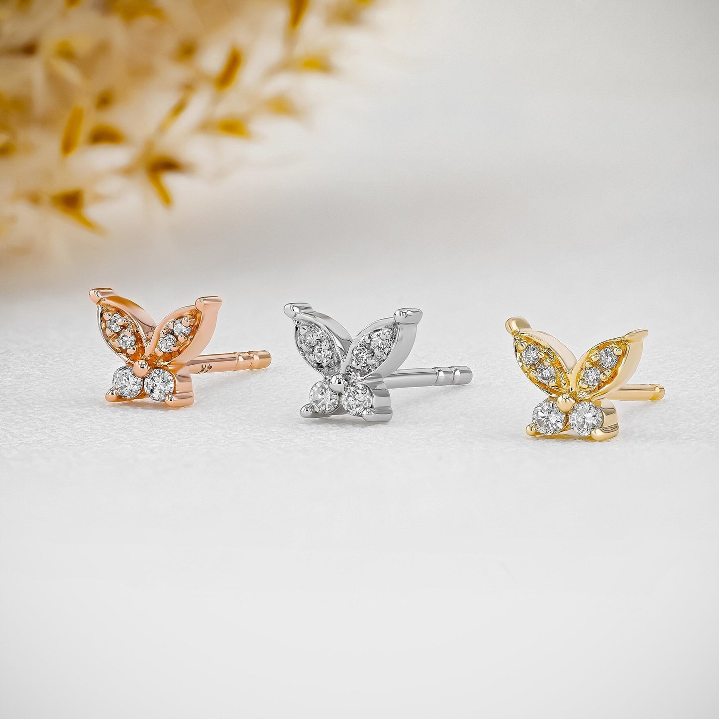 0.80 TCW Round Moissanite Diamond Stud Earrings - farrellouise
