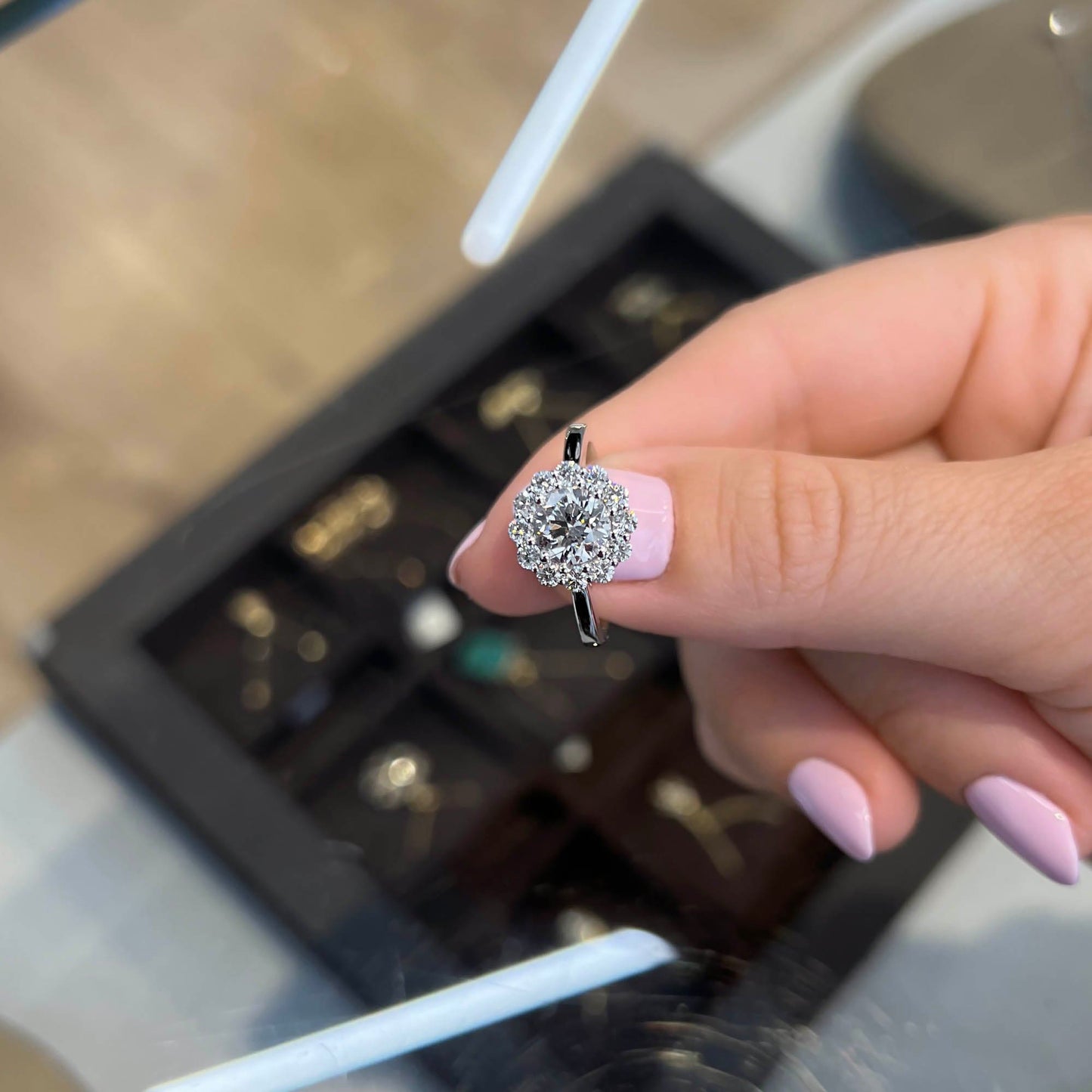1.0 CT Round Moissanite Halo Engagement Ring - farrellouise