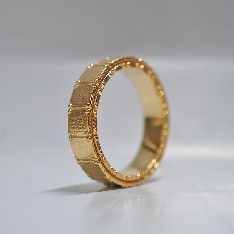 Classic Shield Textured Men's Wedding Band - farrellouise