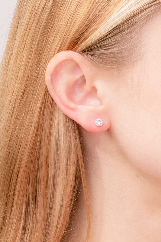 0.24TCW Round Moissanite Halo Earrings - farrellouise