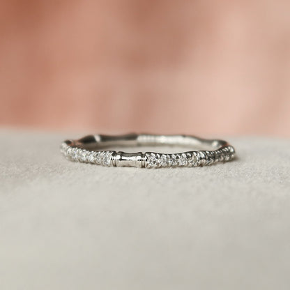 0.10 TCW Round Moissanite Unique Wedding Band - farrellouise