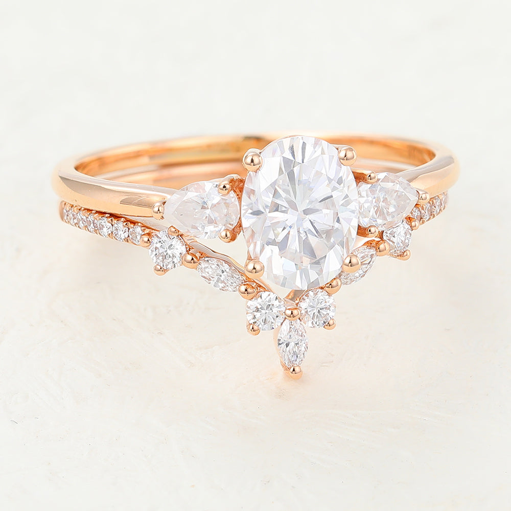 1.33 CT Oval Moissanite Three Stones Bridal Ring Set - farrellouise